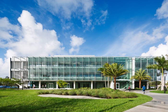 Lynn University Mohammed Indimi International Business Center - 0