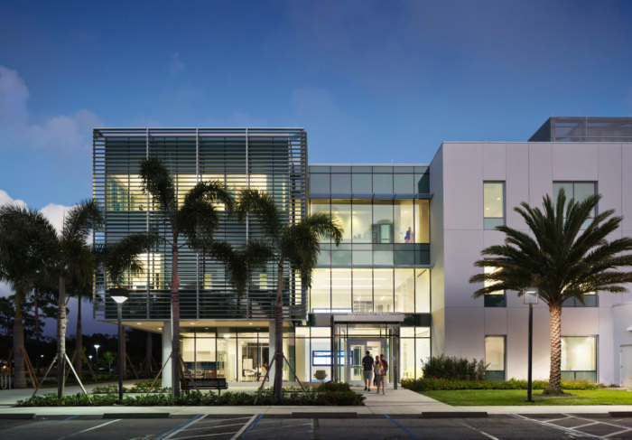 Lynn University Mohammed Indimi International Business Center - 0