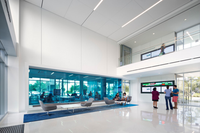 Lynn University Mohammed Indimi International Business Center - 0