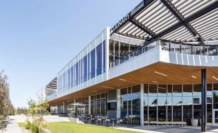 Mesa College Bookstore and Commons - 0