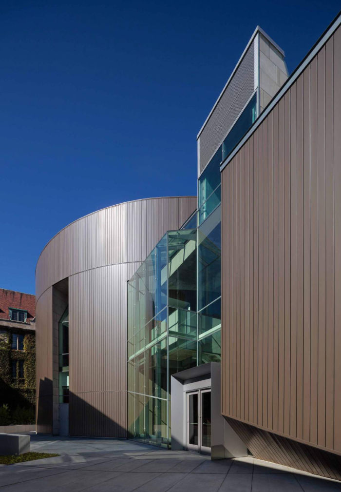 Gordon Parks Arts Hall at The University of Chicago Laboratory Schools - 0