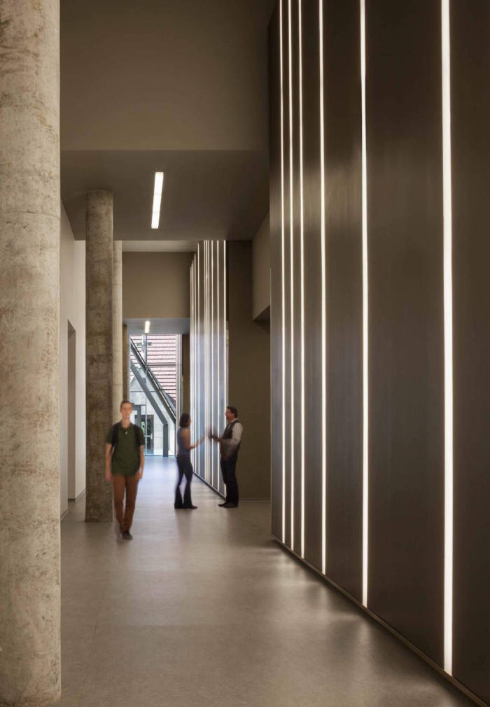 Gordon Parks Arts Hall at The University of Chicago Laboratory Schools - 0