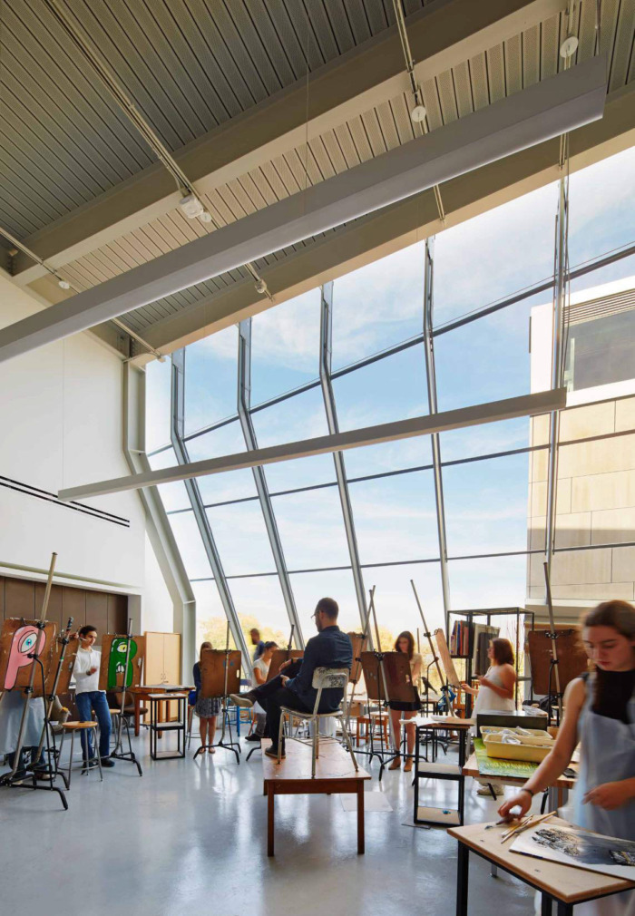 Gordon Parks Arts Hall at The University of Chicago Laboratory Schools - 0
