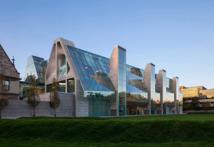 Gordon Parks Arts Hall at The University of Chicago Laboratory Schools - 0