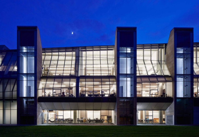 Gordon Parks Arts Hall at The University of Chicago Laboratory Schools - 0