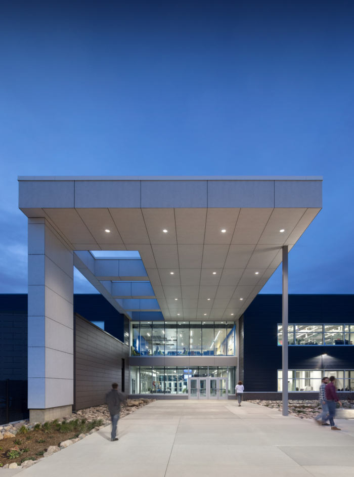 Pathways Innovation Center and Roosevelt High School - 0