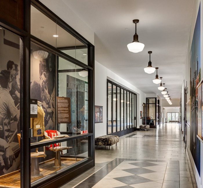 Western Michigan University - Heritage Hall Alumni Center - 0