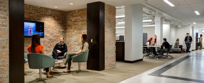 Western Michigan University - Heritage Hall Alumni Center - 0