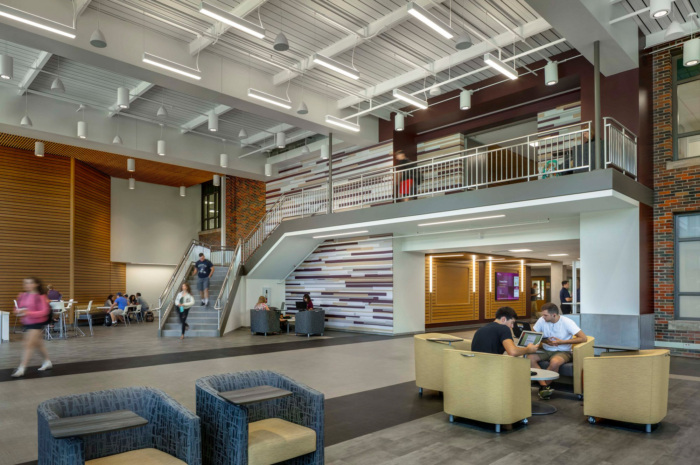 Central Michigan University - Grawn Hall - 0