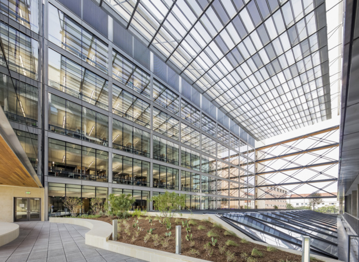 University of Texas at Austin - Engineering and Research Center - 0