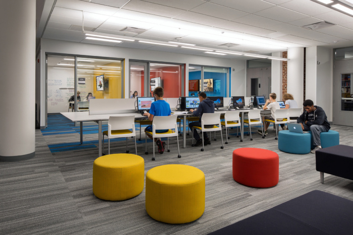 The Roeper School Learning Commons - 0