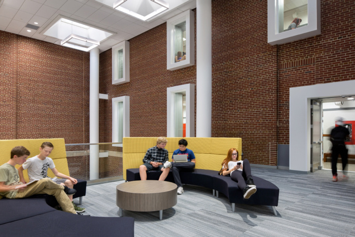 The Roeper School Learning Commons - 0