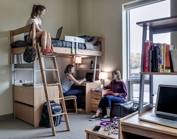 Oakland University - Oak View Hall - 0