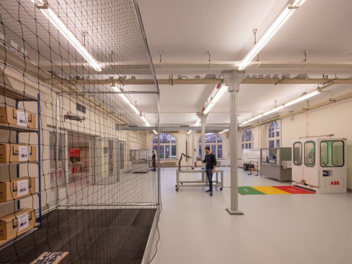 Delft University of Technology - RoboHouse - 0