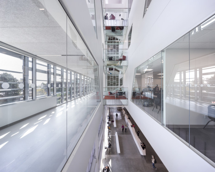 Langara College - Science and Technology Building - 0