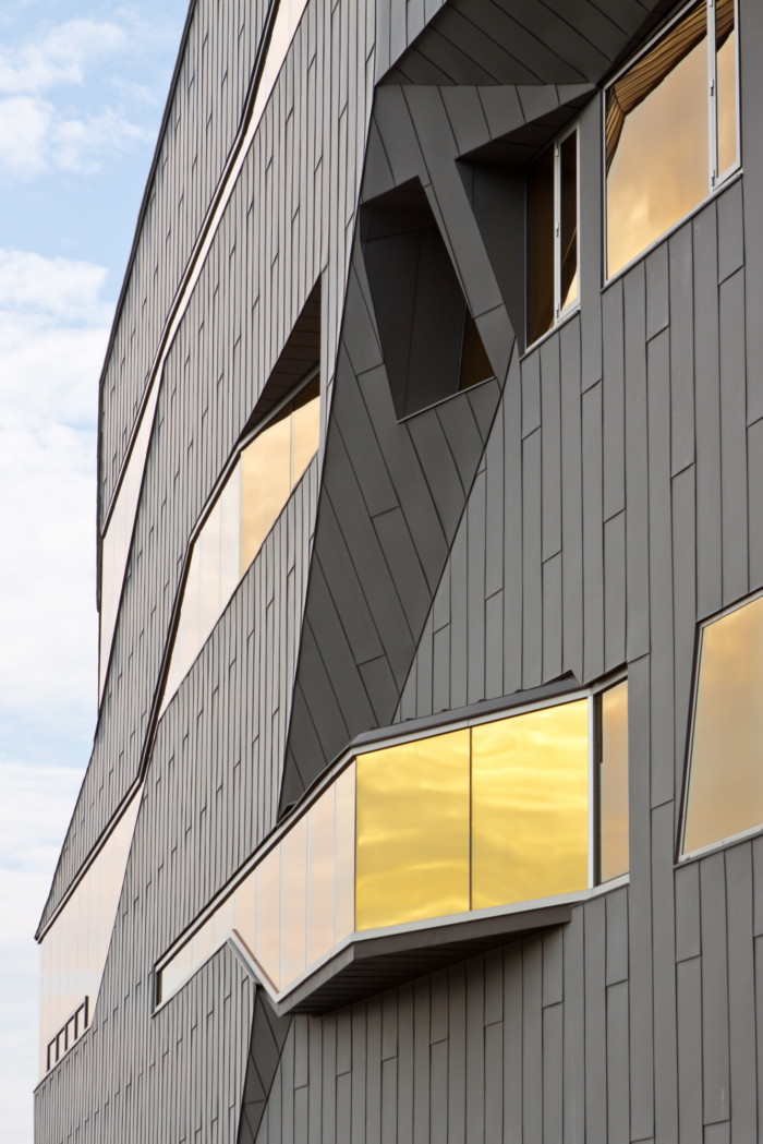 Stephen Hawking Center - Perimeter Institute for Theoretical Physics - 0