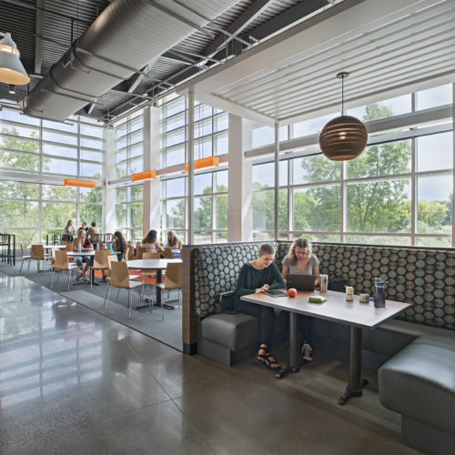 Oakland University - Hillcrest Hall