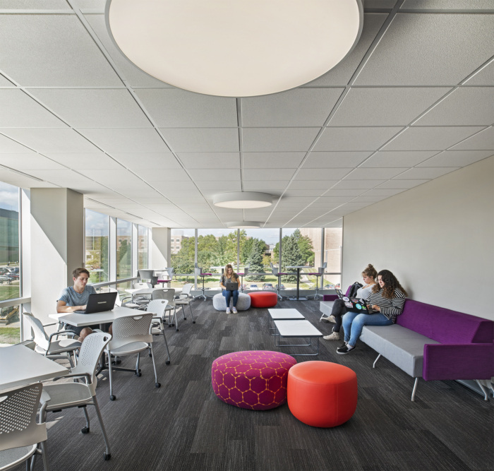 Oakland University - Hillcrest Hall - 0