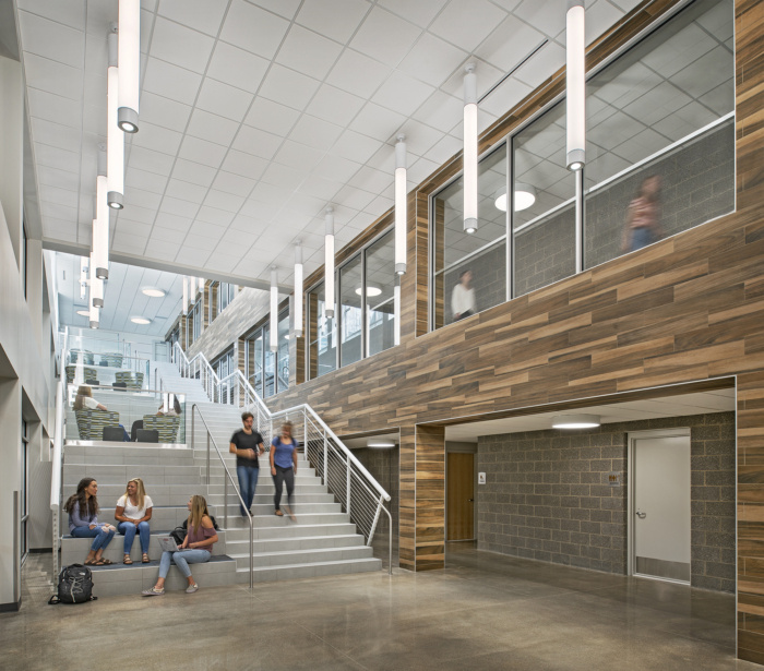 Oakland University - Hillcrest Hall - 0