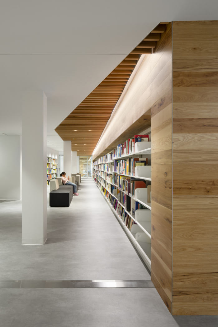 Bishop University Library - 0