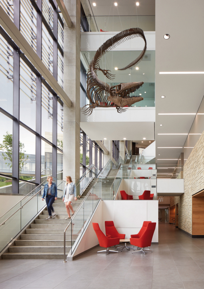 University of Kansas - Earth, Energy and Environment Center - 0