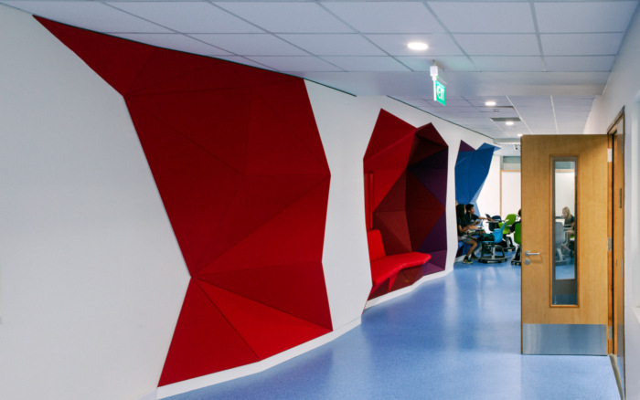 International School of Ho Chi Minh City - Secondary School Library - 0