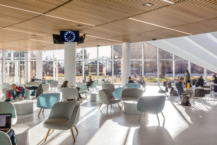 University of Massachusetts - Isenberg School of Management Business Innovation Hub - 0
