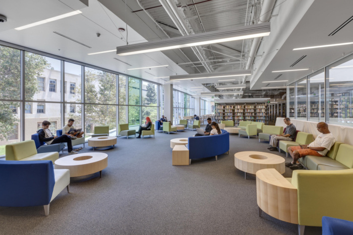 Los Angeles Trade Technical College - Mariposa Hall - 0