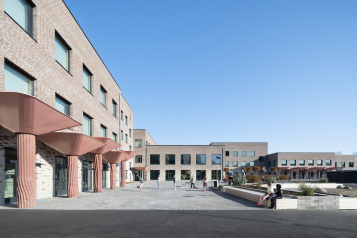 The Tiunda School - 0