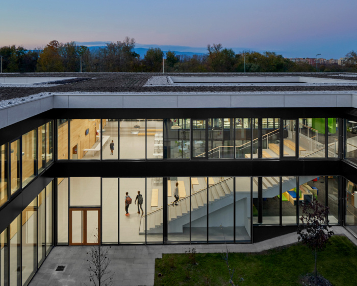 American International School of Zagreb - 0