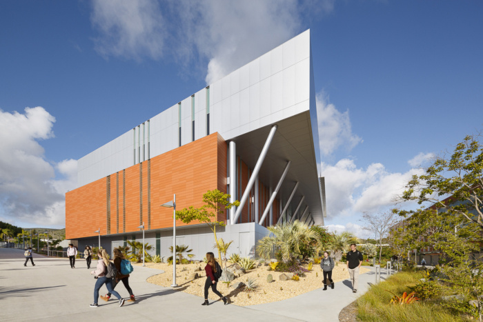 Palomar College - Learning Resource Center - 0