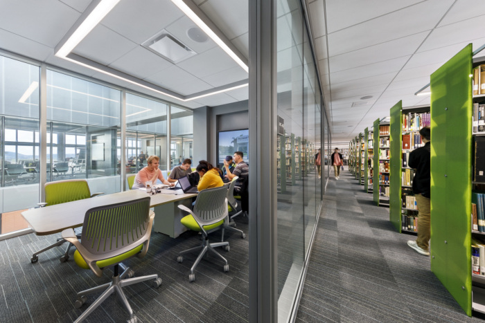 Palomar College - Learning Resource Center - 0