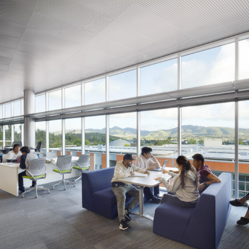 Palomar College - Learning Resource Center