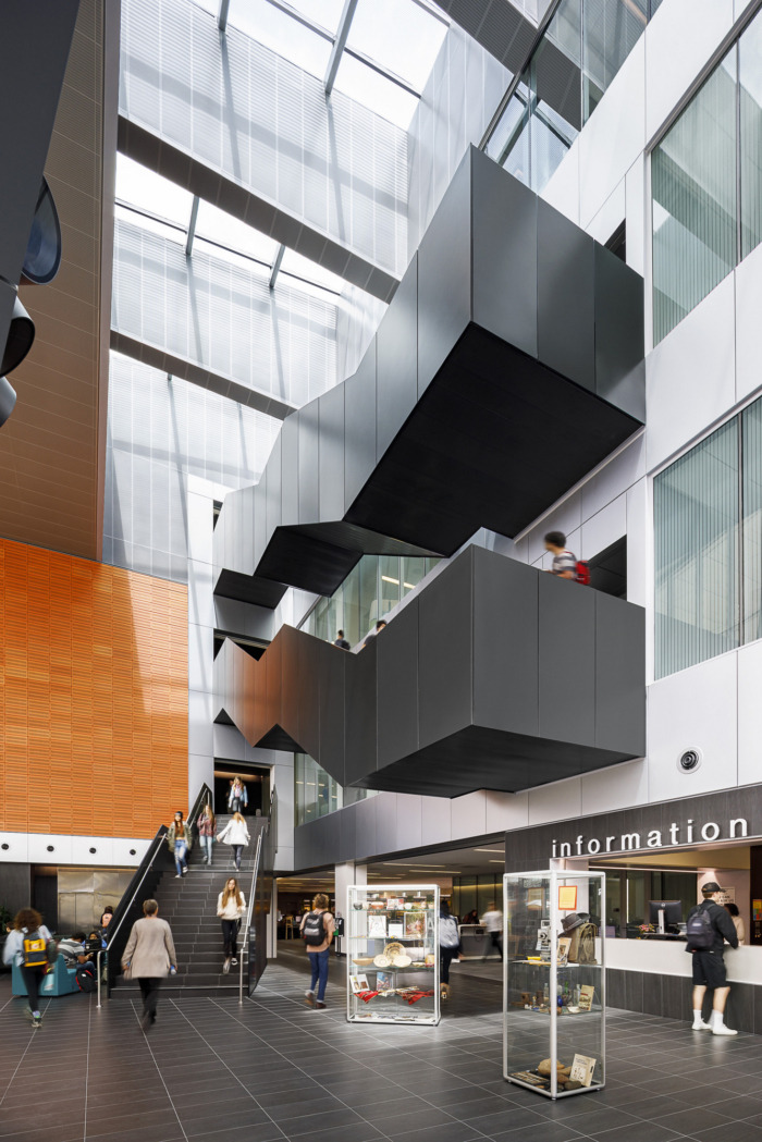 Palomar College - Learning Resource Center - 0