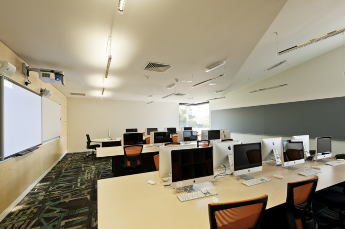 PLC Learning Resource Centre - 0