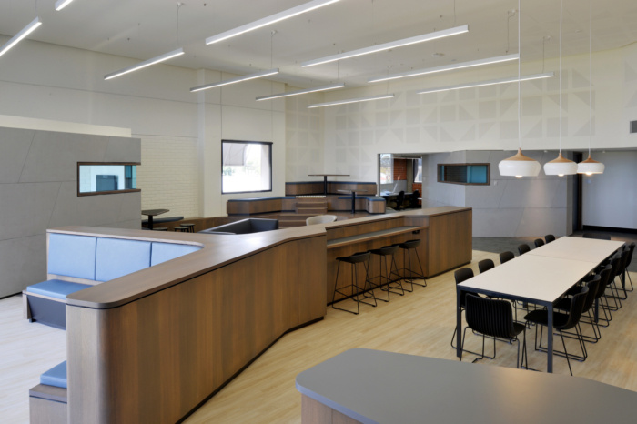 Victoria University Footscray - Nicholson Learning Commons - 0