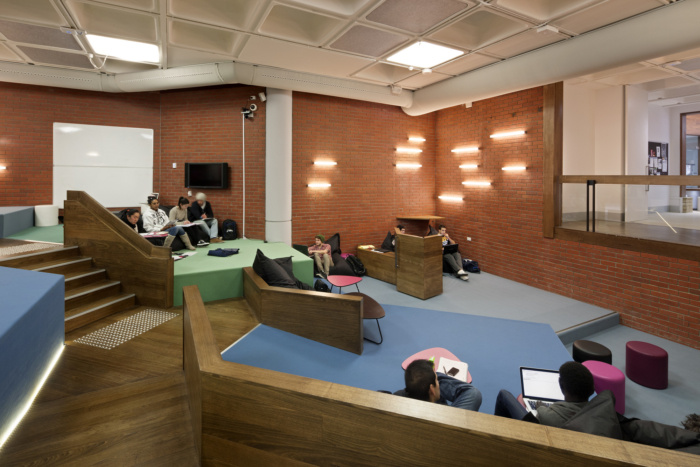 Victoria University Footscray - Nicholson Learning Commons - 0