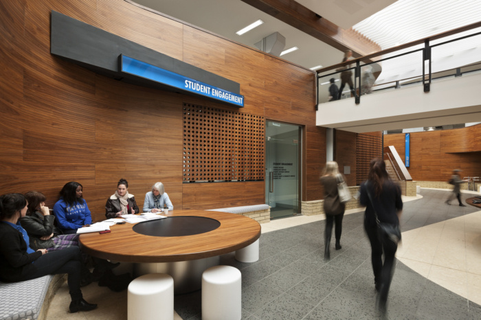 Victoria University Footscray - Nicholson Learning Commons - 0