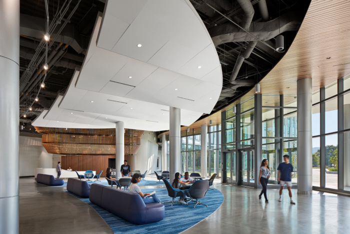 University of Illinois at Chicago - Academic and Residential Complex - 0
