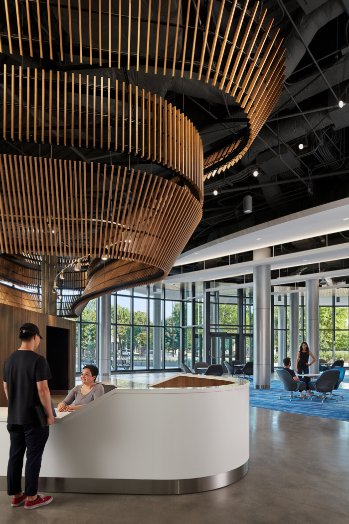 University of Illinois at Chicago - Academic and Residential Complex - 0