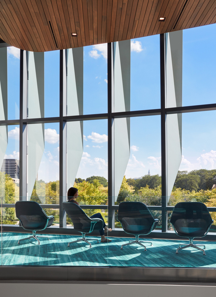 University of Illinois at Chicago - Academic and Residential Complex - 0