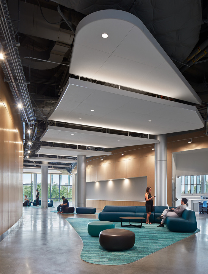 University of Illinois at Chicago - Academic and Residential Complex - 0