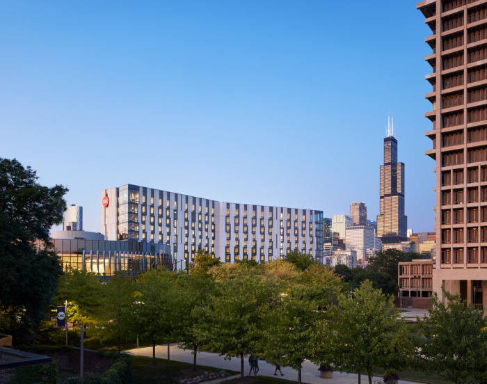 University of Illinois at Chicago - Academic and Residential Complex - 0