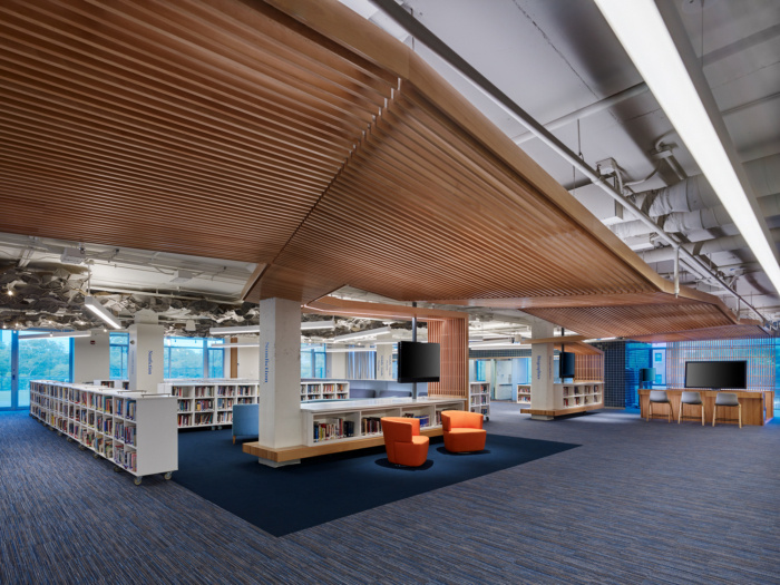 Francis W. Parker School Kovler Family Library - 0