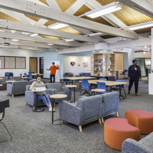 Chadwick School - Donald J. Leavenworth Library