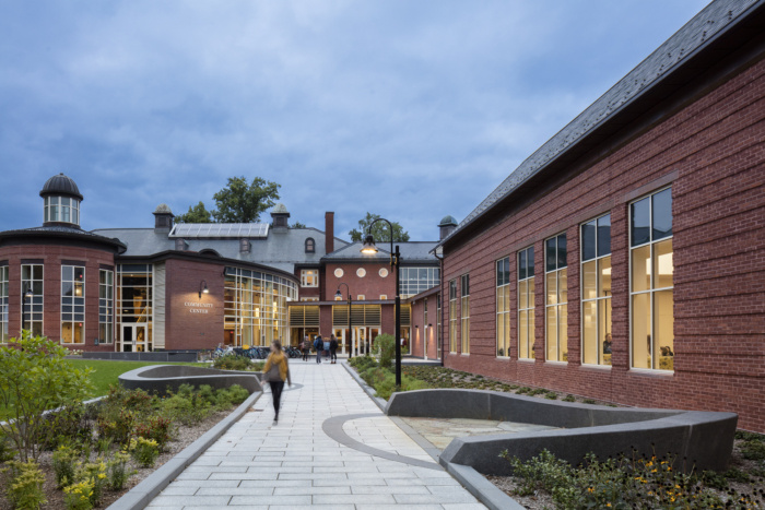 Mount Holyoke College - Community Center - 0