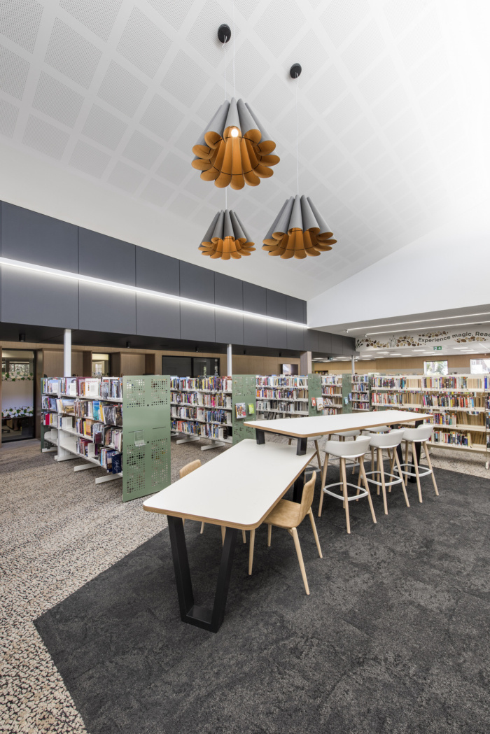 Mitcham Memorial Library - 0