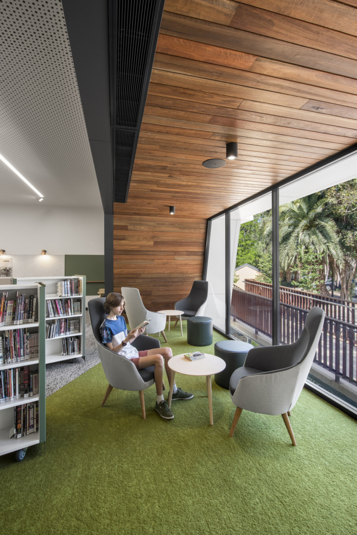 Mitcham Memorial Library - 0