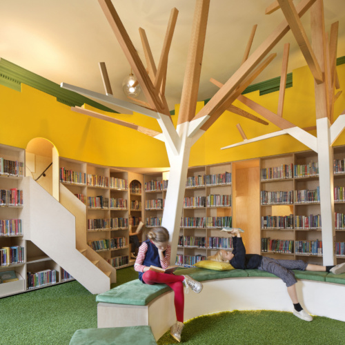 recent Etienne Laine education photography projects
