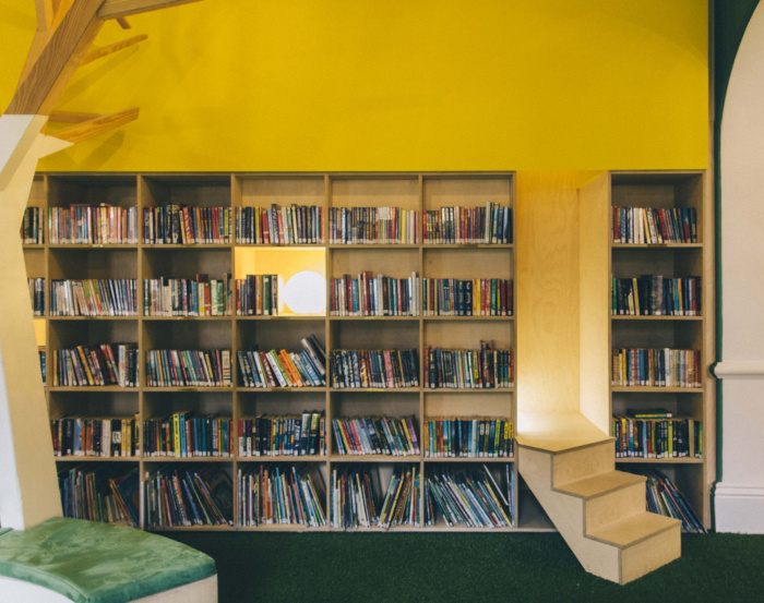 The Children's Library at the Guille-Allès Library - 0